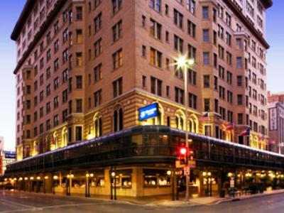 The Gunter Riverwalk Hotel