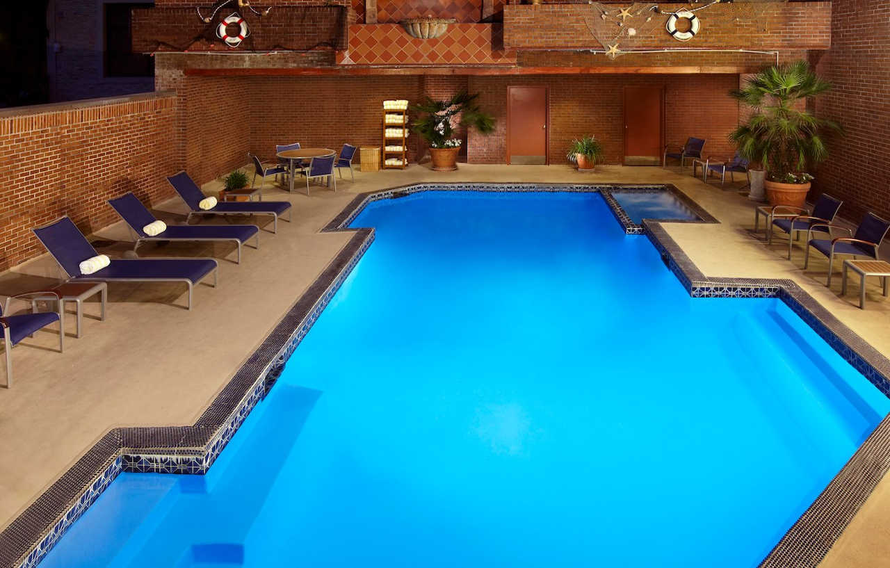 The Gunter Riverwalk Hotel 4*